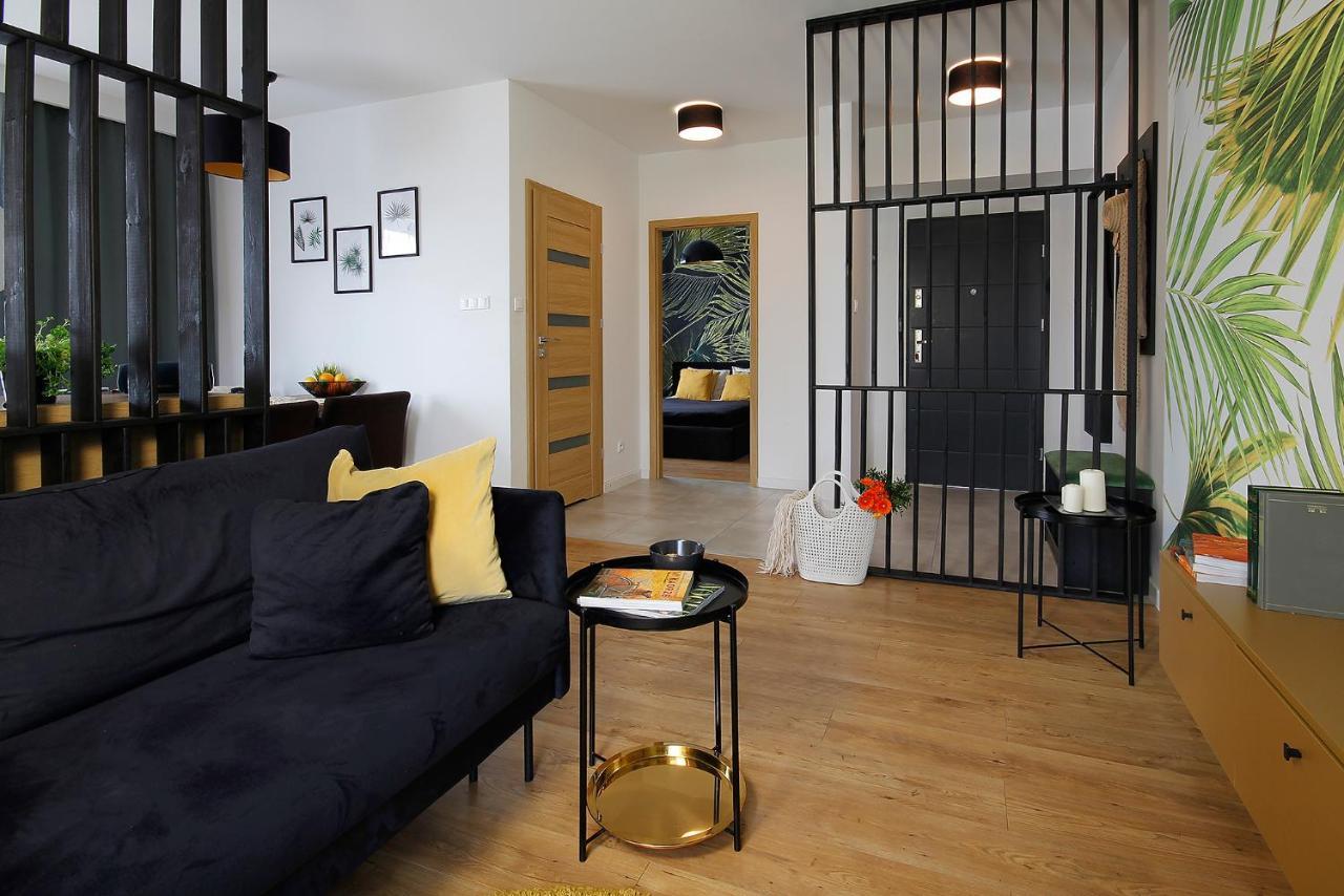 W&K Apartments - Gold Suite - Faktura Vat, Parking Кошалин Екстериор снимка
