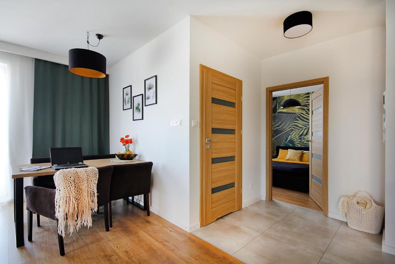 W&K Apartments - Gold Suite - Faktura Vat, Parking Кошалин Екстериор снимка